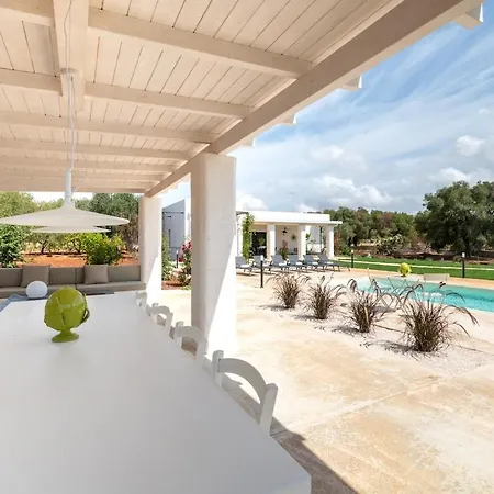 Tenuta Buganvillea -private Pool Ferienhaus Ostuni