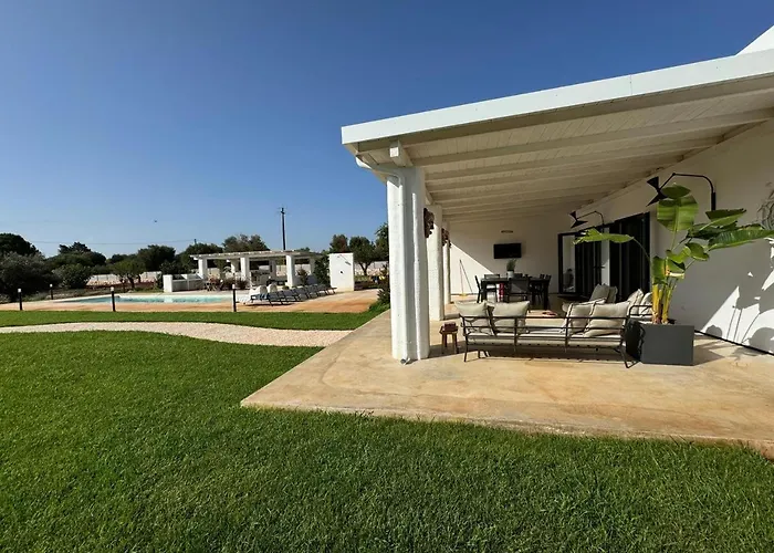 Tenuta Buganvillea -private Pool Dom wakacyjny *