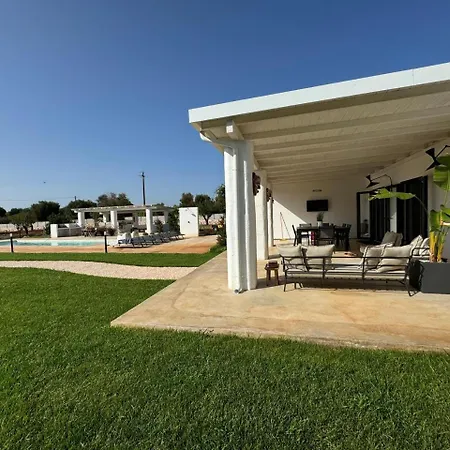 Tenuta Buganvillea -private Pool Vakantiehuis *