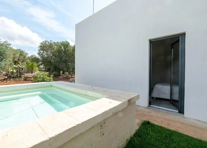 Tenuta Buganvillea -private Pool 度假居