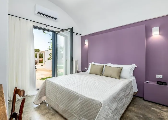 Tenuta Buganvillea -private Pool 奥斯图尼